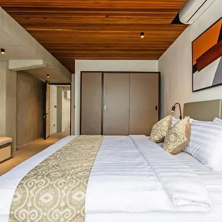 Manresa Villa-4Br Private Villa In Berawa, Bali-2
